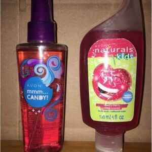 Avon Naturals Kids Bath Set